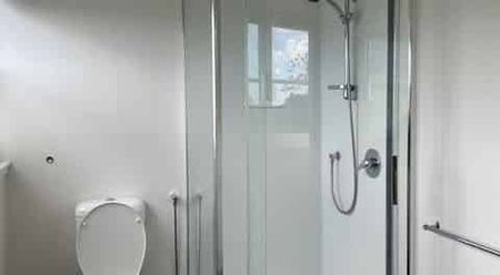 Great Kingsland Villa - Photo 4