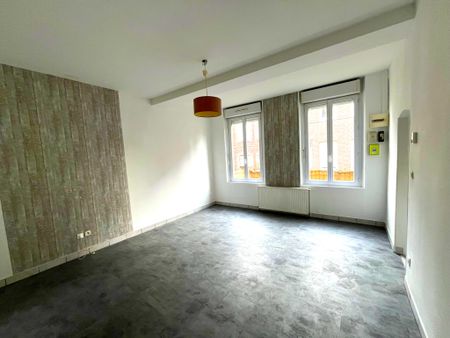 Location Appartement 3 pièces 53m² CAUDEBEC LES ELBEUF 76320 - Photo 3