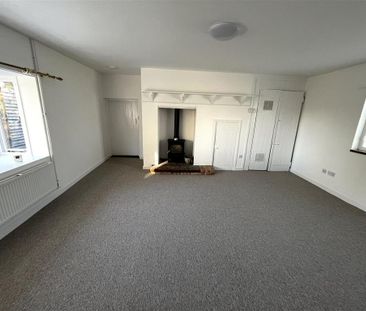 2 bedroom cottage to rent - Photo 1