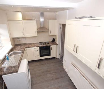 2 bedroom house to rent - Photo 2