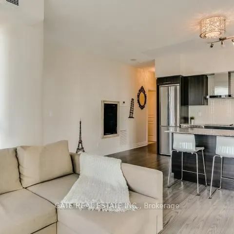 352 Front Street W #1406 - Photo 1
