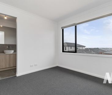 23 Mettle Street, Clyde North VIC 3978 - Townhouse For Rent | Domain - Photo 4