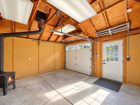 For Lease - 676 Emery Street, London South, Ontario - Photo 2