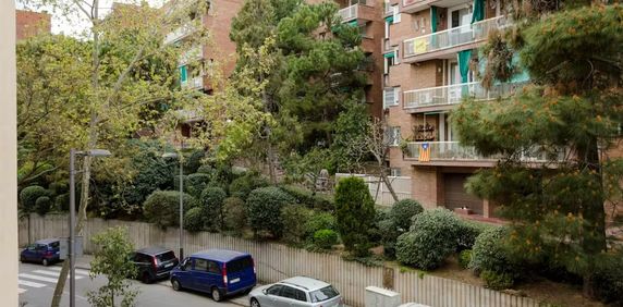 Passeig de la Mare de Déu del Coll, Barcelona, Catalonia 08023 - Photo 2