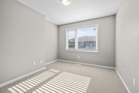 For Lease - 14 Hackney Private, Kanata, Ontario - Photo 2