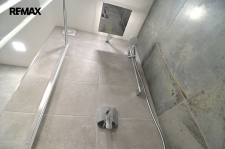Pronájem bytu 2+kk 46 m², Nušlova 2287, Praha - Photo 4