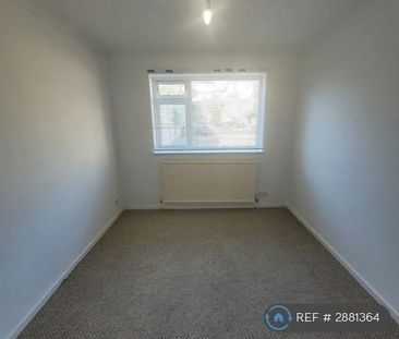 3 bedroom bungalow to rent - Photo 3