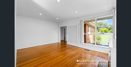 Well-Presented Family Home in a Prime Location! - Photo 5