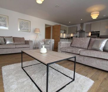 2 bedroom flat to rent - Photo 1