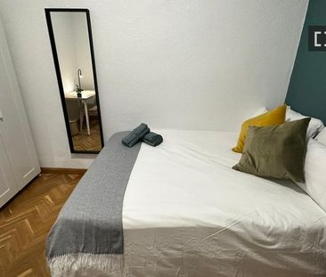 madrid, Community of Madrid 28012 - Photo 5