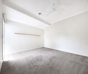 52A Tucker Rd, Bentleigh VIC 3204 - House For Rent | Domain - Photo 5