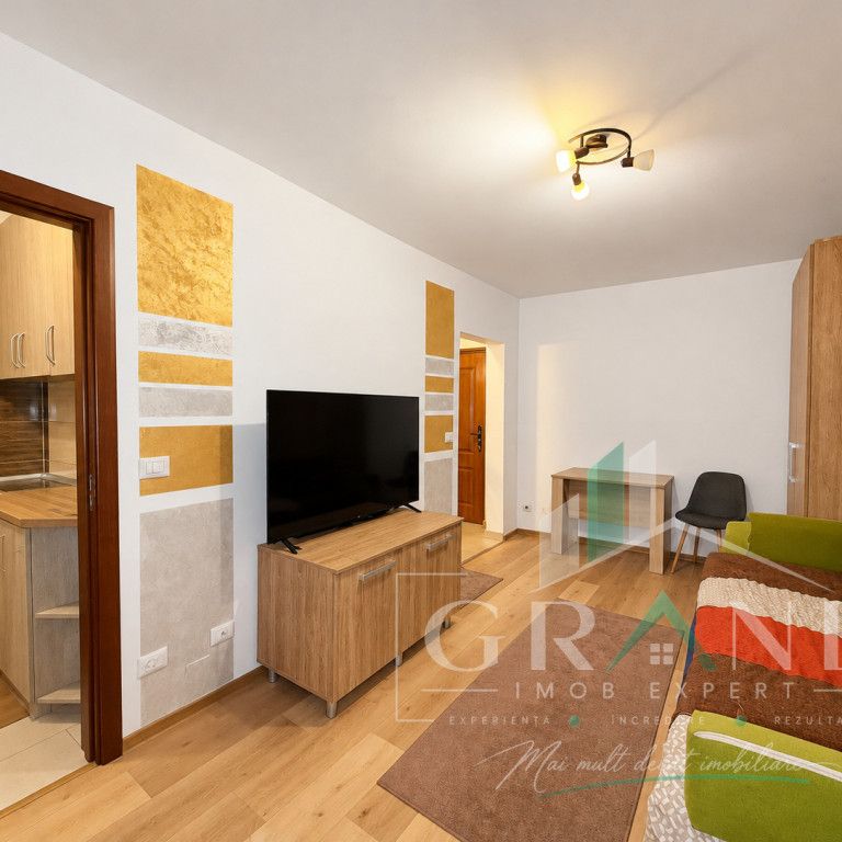 GARSONIERĂ MOBILATĂ ȘI UTILATĂ | BALCON | 28 MP | EXPO T - Fotografie 1