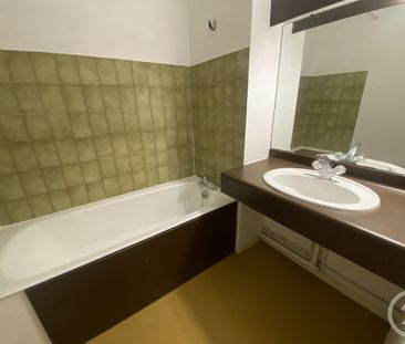 Location Appartement 1 pièce 31m² ST PIERRE DU MONT 40280 - Photo 5