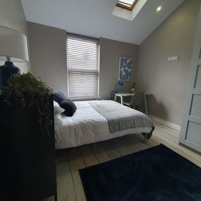 8 bedroom house share to rent - Photo 1