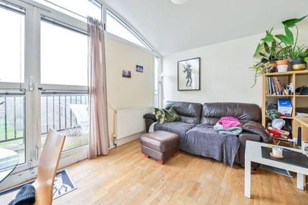 1 bedroom flat to rent - Photo 2