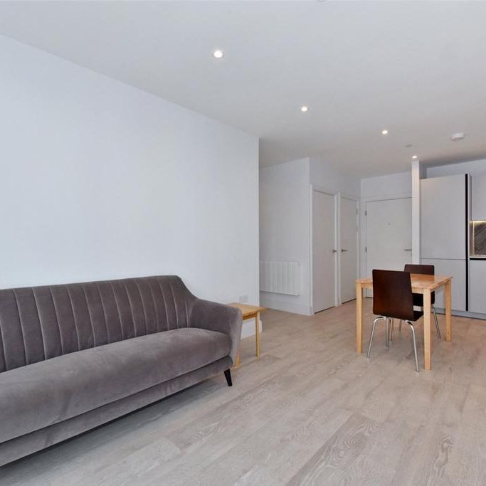 1 bedroom apartment to rent - Photo 1