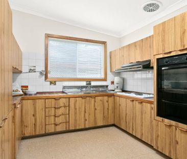 48 Urunga Parade, West Wollongong - Photo 6