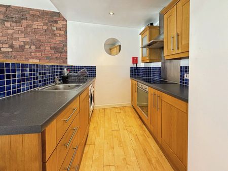 2 bedroom apartment to rent - Photo 3