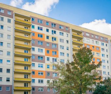 Modernisiert 1-Raum-Wohnung mit Dusche - Photo 4