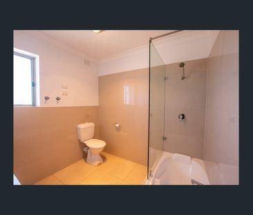 Updated Two Bedroom Unit In Close Proximity To All Amenities - Photo 6