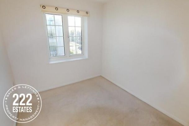 Greenings Court - Warrington - WA2 - Photo 1