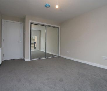 1 bedroom penthouse to rent - Photo 4
