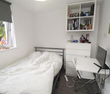 6 bedroom terraced house to rent - Photo 6