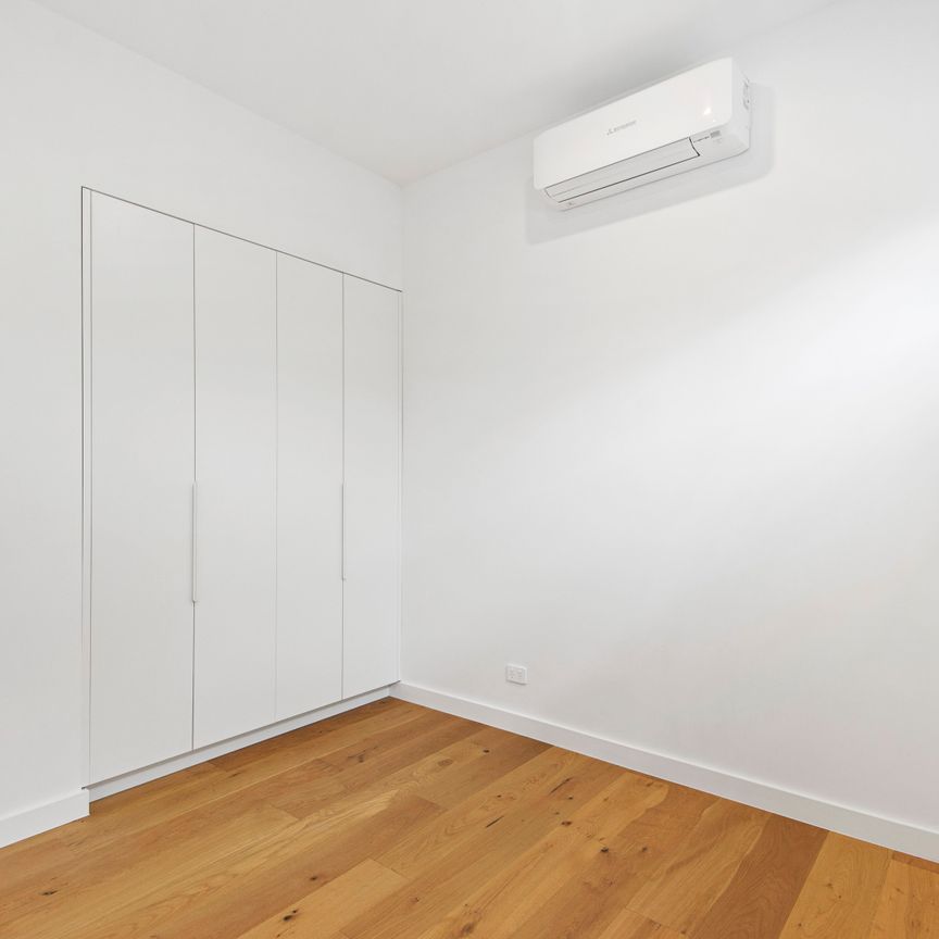 2/7 Catherine Street, Box Hill VIC 3128 - Townhouse For Rent | Domain - Photo 1