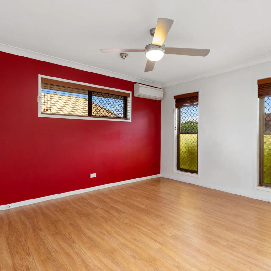 28 Gunalda Street, Underwood. - Photo 1