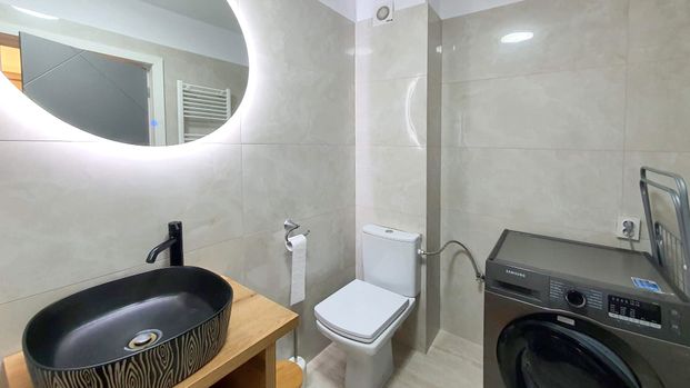 Apartament de inchiriat in Ploiesti, zona Sud-White Tower - Photo 1
