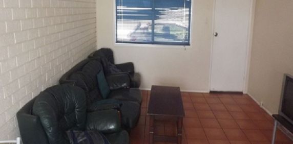 Modern Unit in Convenient, Quiet Location - Photo 2