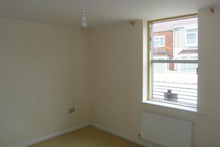 The Gallery, Leicester Street, Swindon - Photo 2