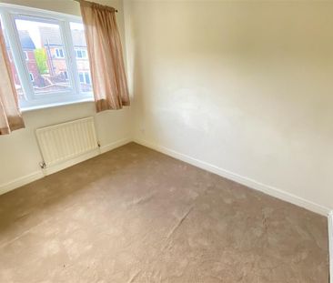 2 bedroom semi-detached house to rent - Photo 2