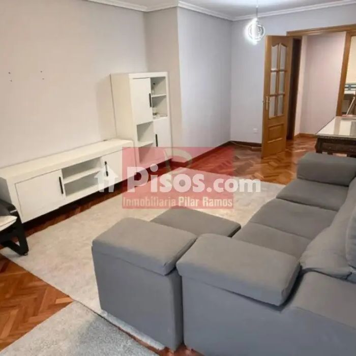 Piso en alquiler en Casco Antiguo - Foto 1