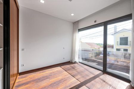 3 Bedroom House with parking, Atiba, Cascais - Photo 2