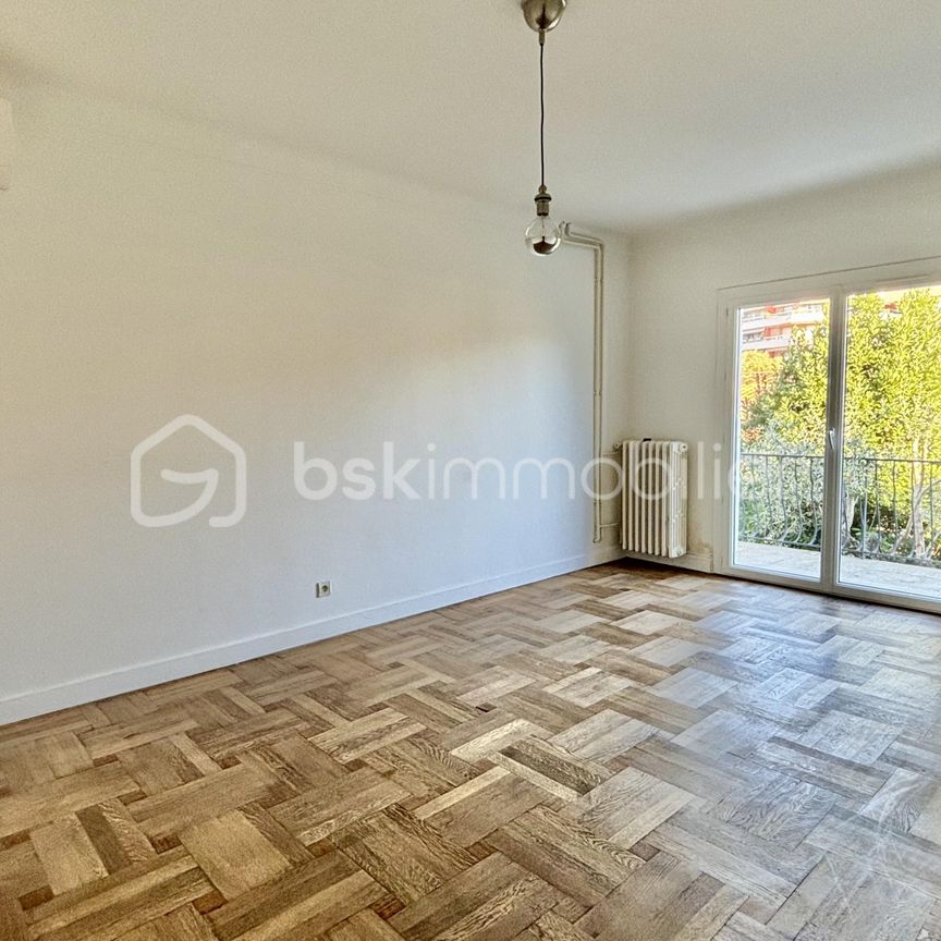Appartement de 91 m² à Vence - Photo 1
