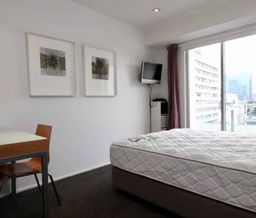 SUNNY FURNISHED - PRIVATE STUDIO - Photo 1