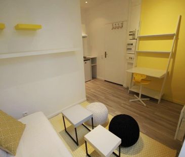 Location Appartement 1 pièce 14m² LILLE 59000 - Photo 1