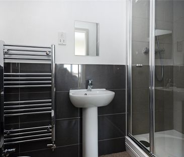 1 bedroom sharedaccommodation to rent - Photo 6