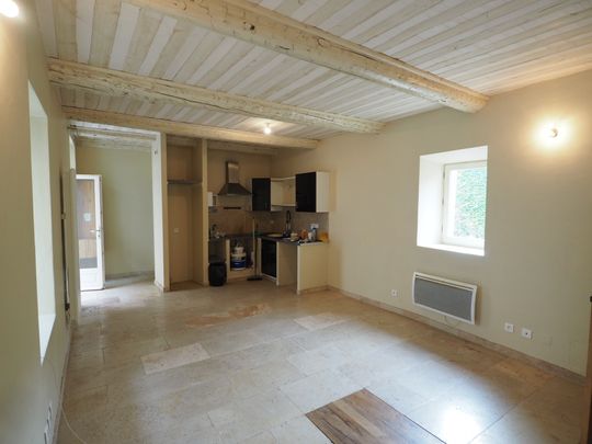 Maison de village à louer lumineuse 2 chambres - Photo 1