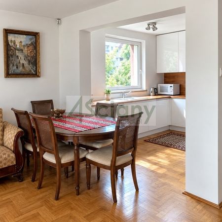 Warszawa, Śródmieście, Ptasia – zdjęcie 4