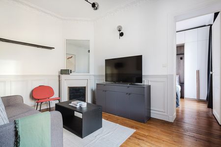 Rue du Mont-Cenis - Photo 2