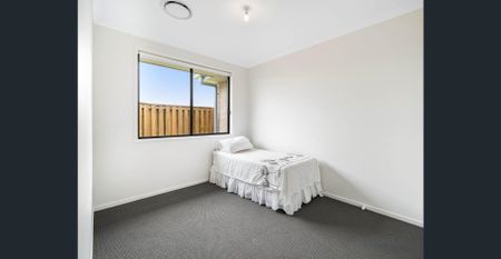 Stylish, Spacious & Sophisticated Family Living - Photo 5