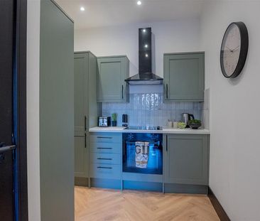 1 bedroom in a house share to rent - Photo 6