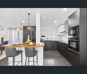 11 Sally Cl, Lake Haven, NSW 2263 - Photo 1