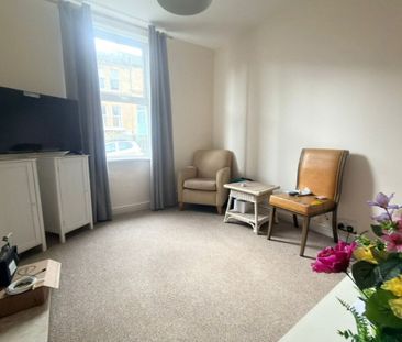 Dartmouth Avenue - Photo 6