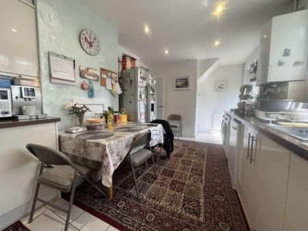 Fulford Grove, Watford, WD19 - Photo 5