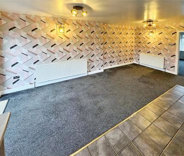 2 bedroom semi-detached house to rent - Photo 3