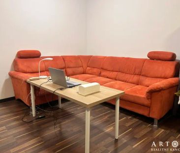(M15) Pronájem krásného bytu 1+kk, Mostecká ul., Brno Husovice, 32 m - Photo 1