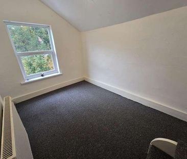 Newcomen Road, Wellingborough, Northamptonshire, NN8 - Photo 2